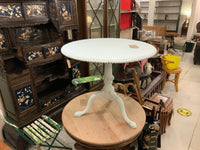 Antique Nineteenth Century English Mahogany Round Pie Crust Table