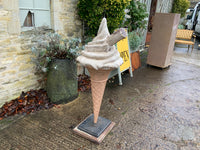 Advertising Fibre Glass Ice Cream Cone with Flake