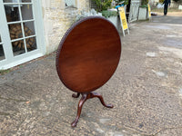 Antique Nineteenth Century English Mahogany Round Pie Crust Table